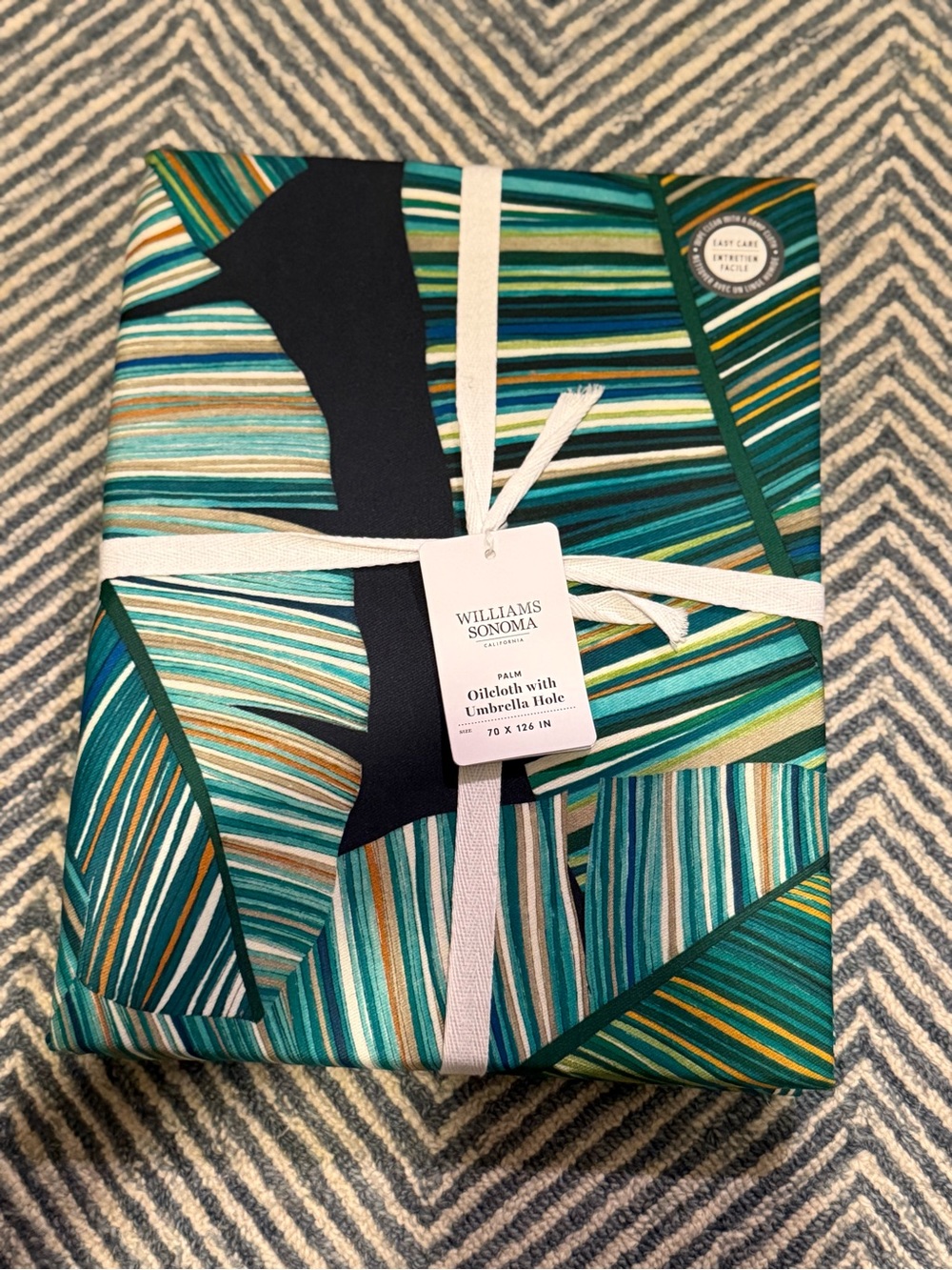 Williams Sonoma Palm Oilcloth Tablecloth with Umbrella Hole